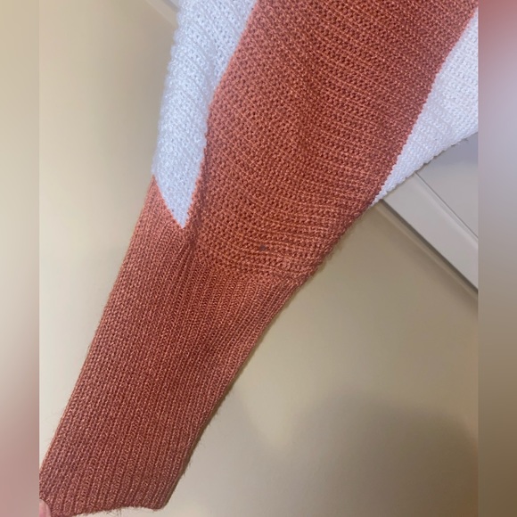 Size small long sleeve striped cardigan - Picture 2 of 5